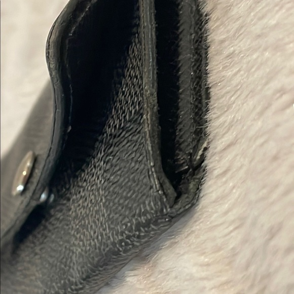 Louis Vuitton Black Damier 6-Ring Key Holder Wallet - Picture 7 of 13